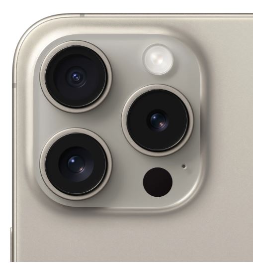 Apple iPhone 15 Pro — 128GB